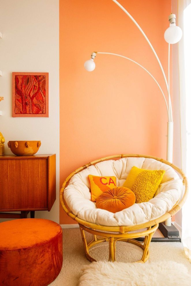 Beautiful and Colourfull Livingroom 24