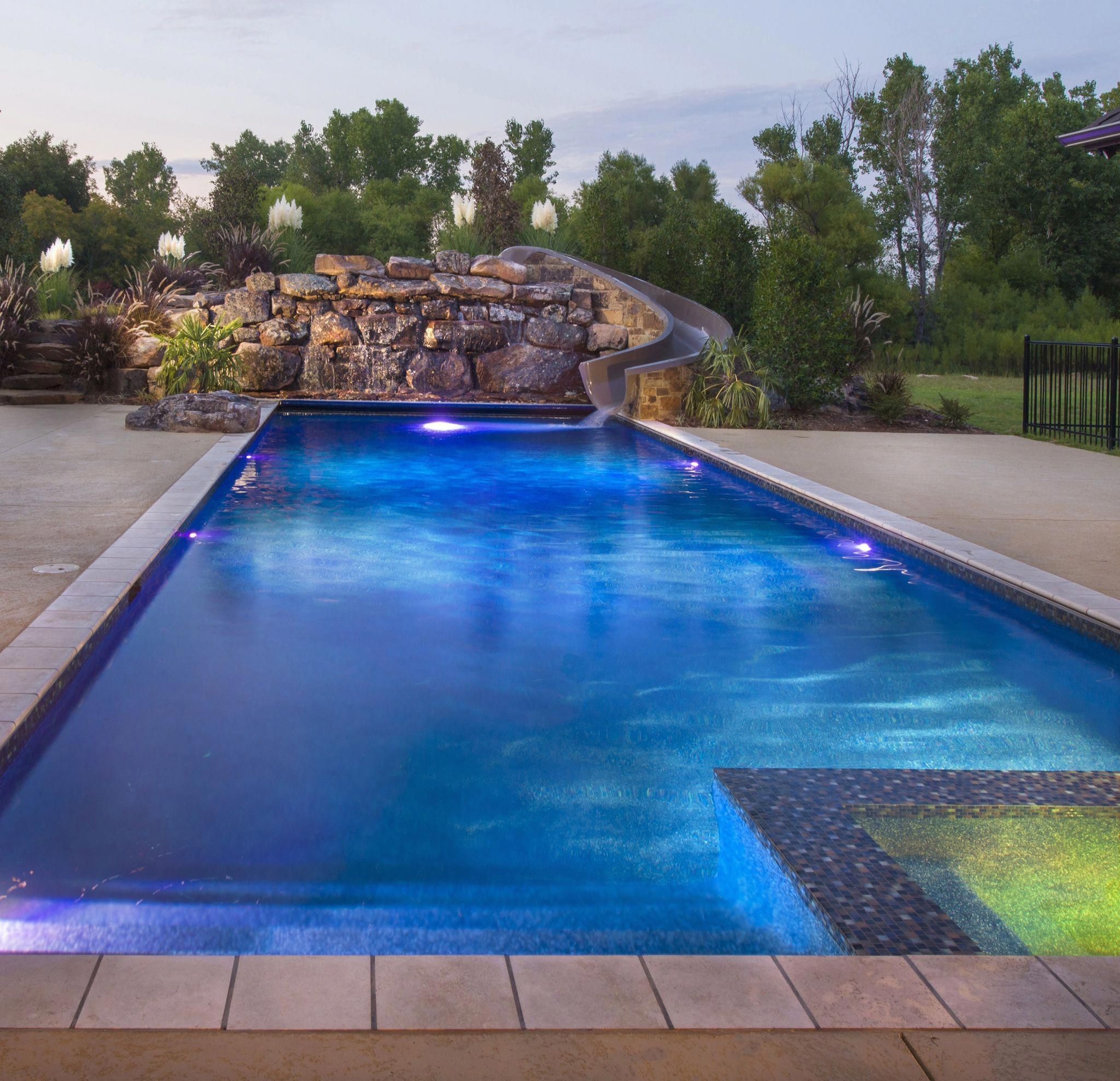 Luxury Backyard Pool Ideas 10