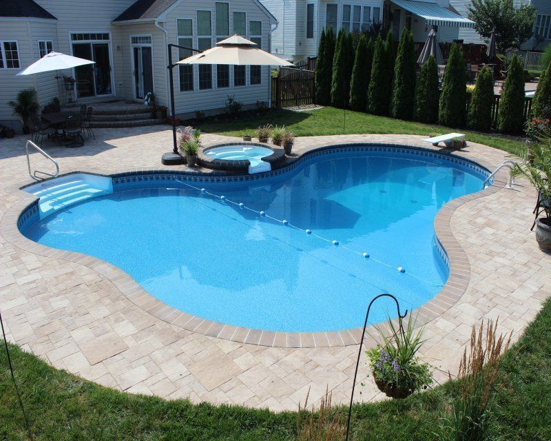 Luxury Backyard Pool Ideas 11