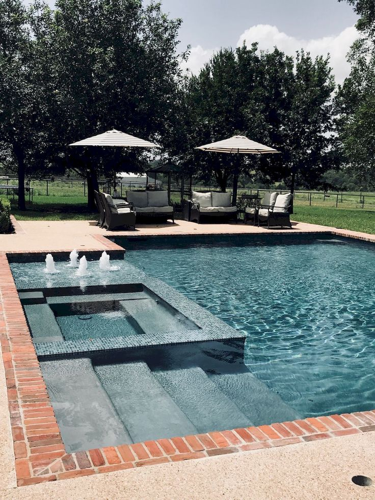 Luxury Backyard Pool Ideas 33