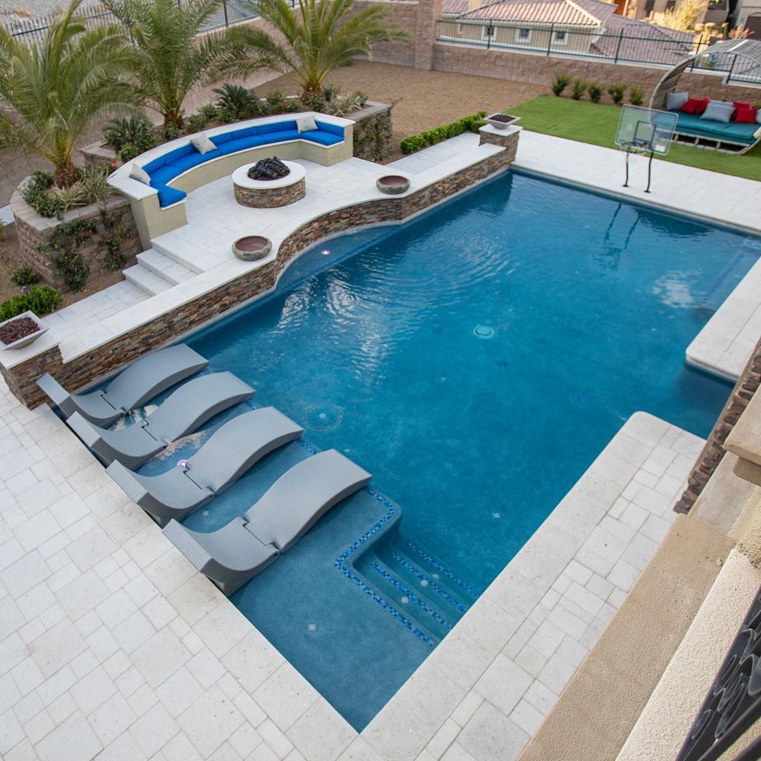 Luxury Backyard Pool Ideas 35