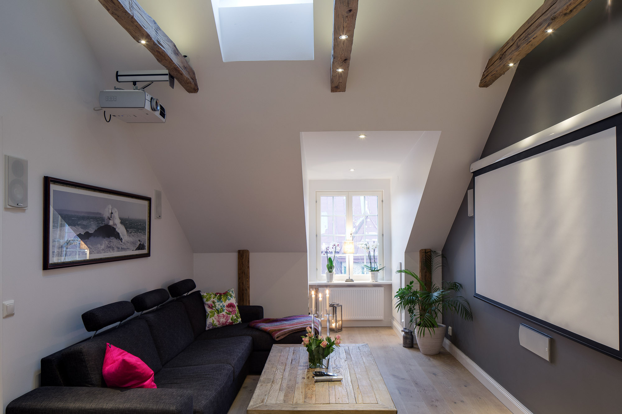 Elegant Modern attic Ideas Elegant Small E Bedroom Modern attic Apartment with