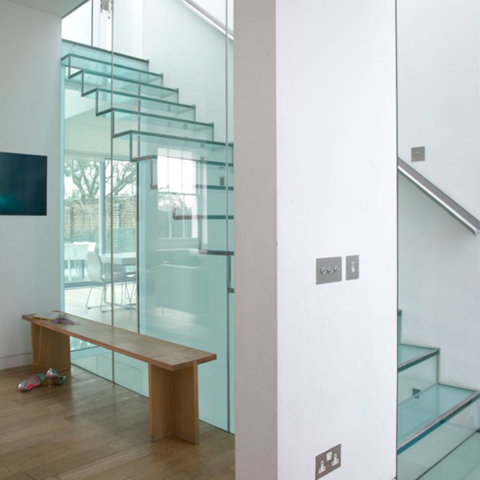 Glass Stairs Ideas 10 the Most Cool Glass Staircase Designs Digsdigs