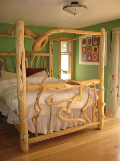 Cedar Log Bedroom Furniture Crazy Log Bed In 2020