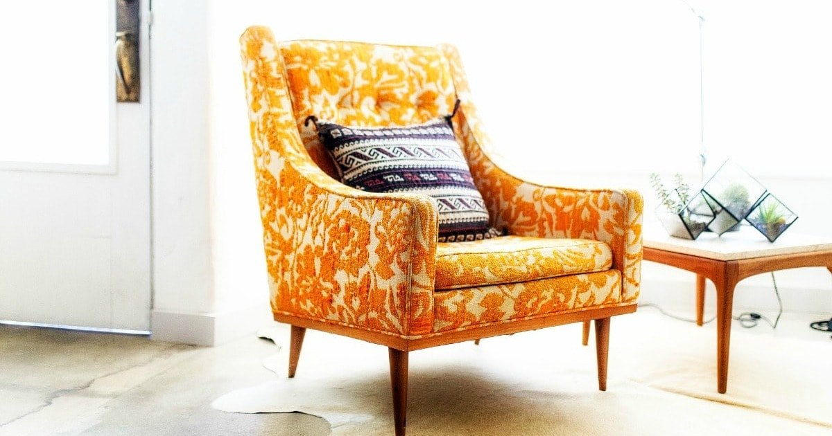Comfortable Living Room Seating 10 fortable Chairs for Small Spaces to Cozy Up Your