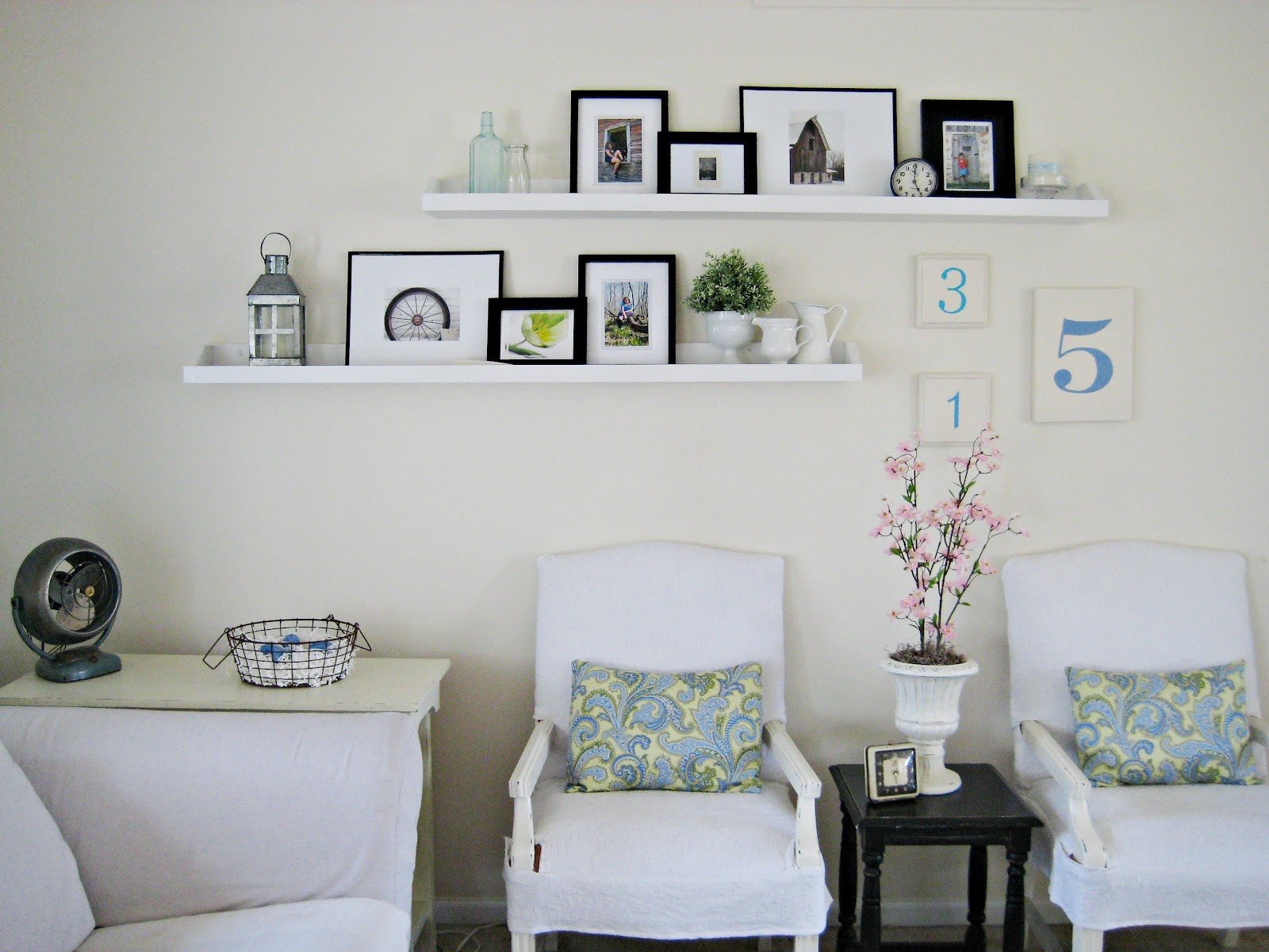 Living Room Ideas Shelves Happy at Home Diy Ledge