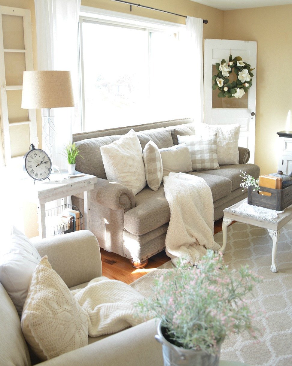 Small Farmhouse Living Room Ideas Refreshed Modern Farmhouse Living Room Little Vintage Nest