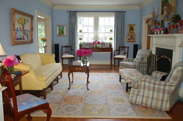 Southern Traditional Living Room southern Homes Traditional Living Room Other by