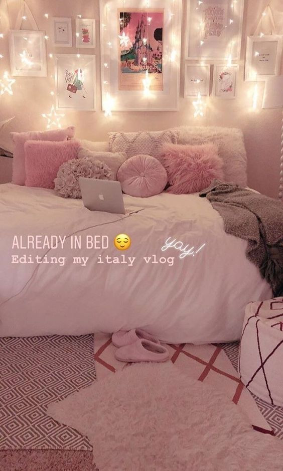 Teenage Girl Bedroom Decor Pink Bedroom with Star Lights